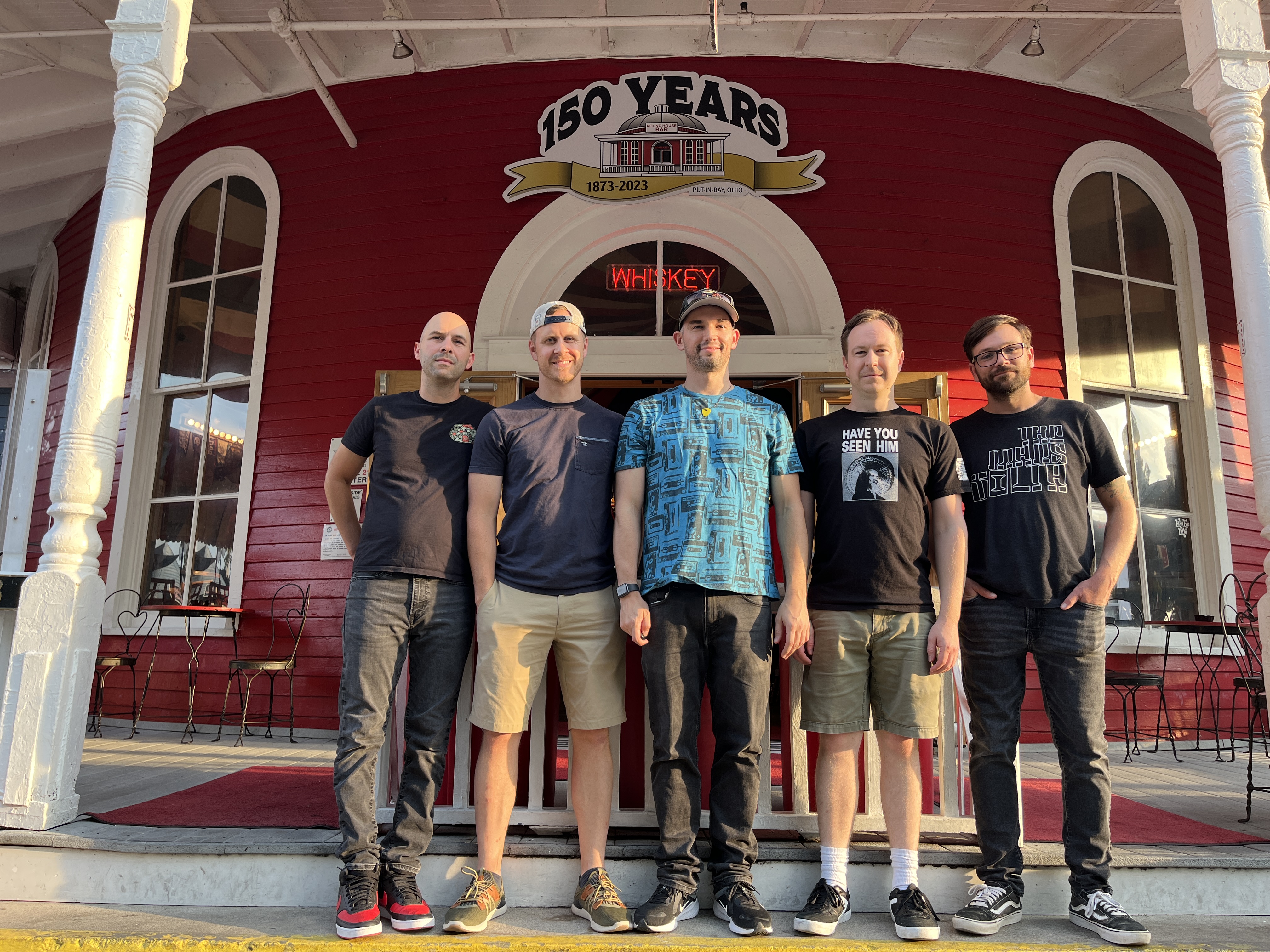 EndRock in front of the Round House Bar, Put-in-Bay